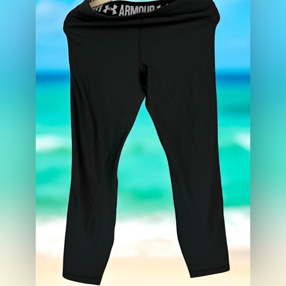 Under Armour Leggings size large - Picture 2 of 3